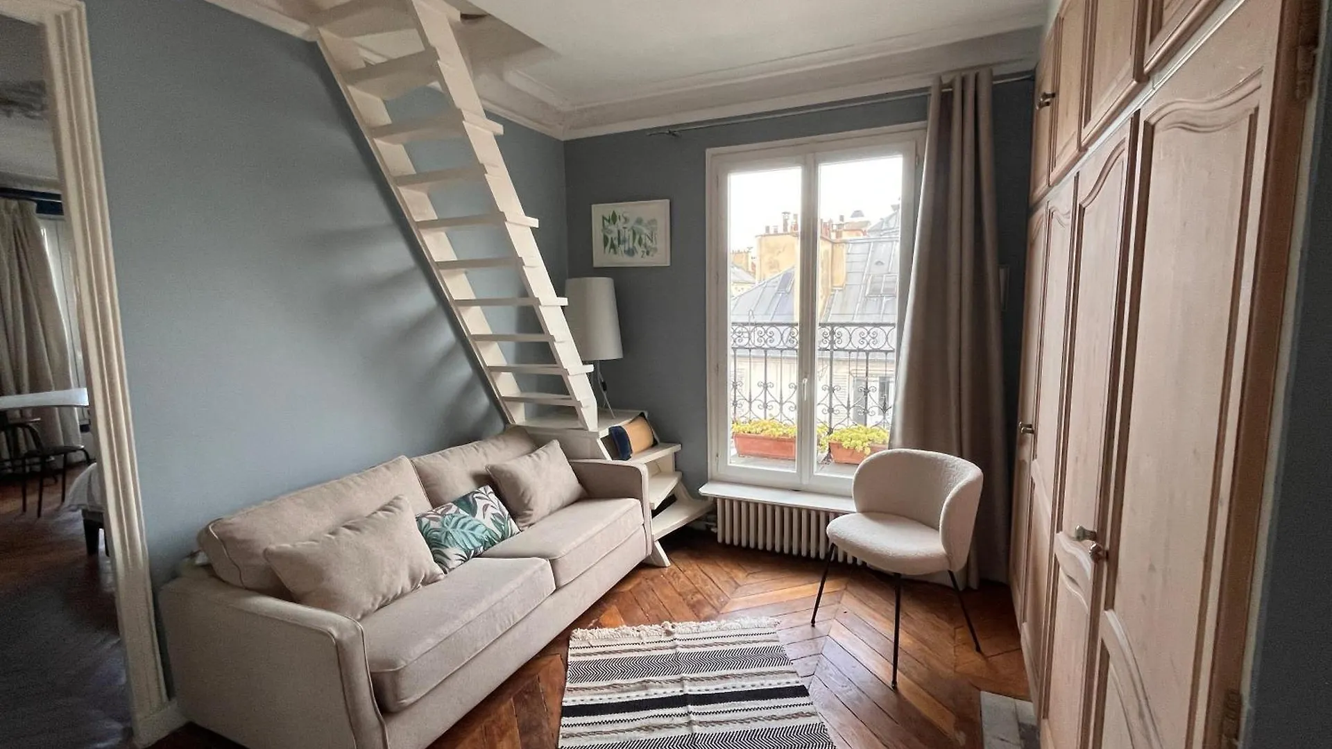 Vivre Au Village Des Batignolles Paris 0*,
